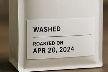 Close-up of label section with processing method and roast date